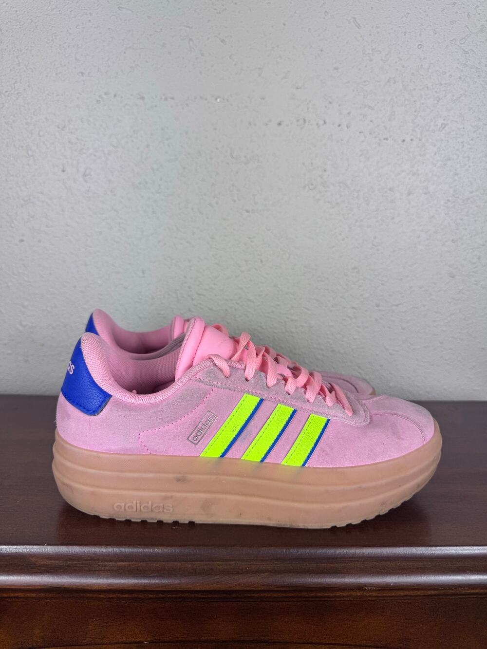 Adidas VL Court Bold Pink Shoes Women’s Size 5
